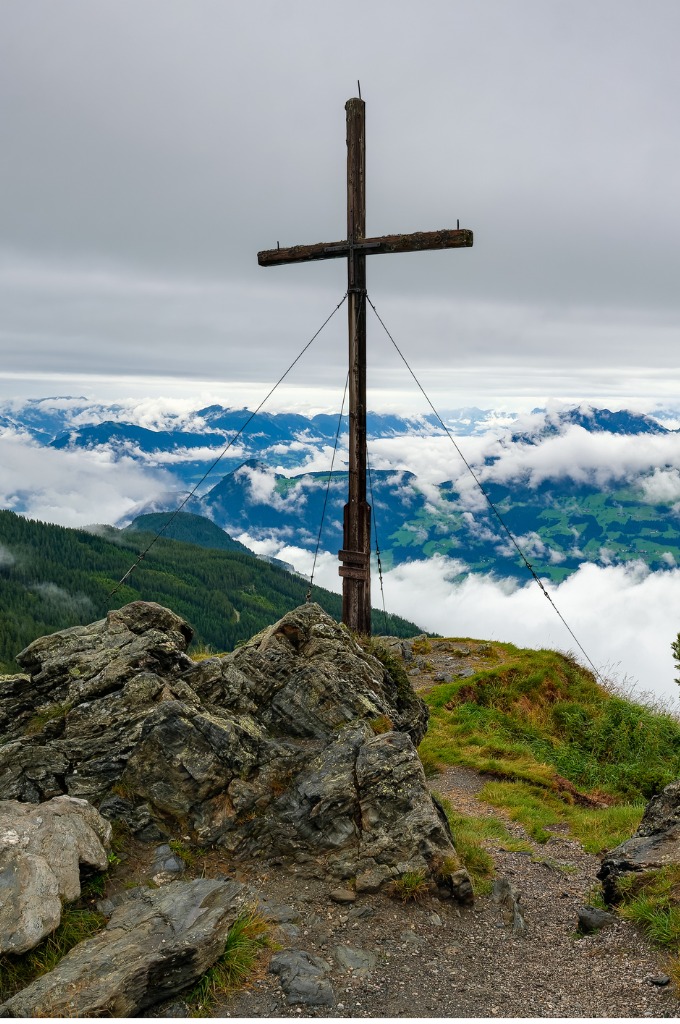 gipfelkreuz über fügen