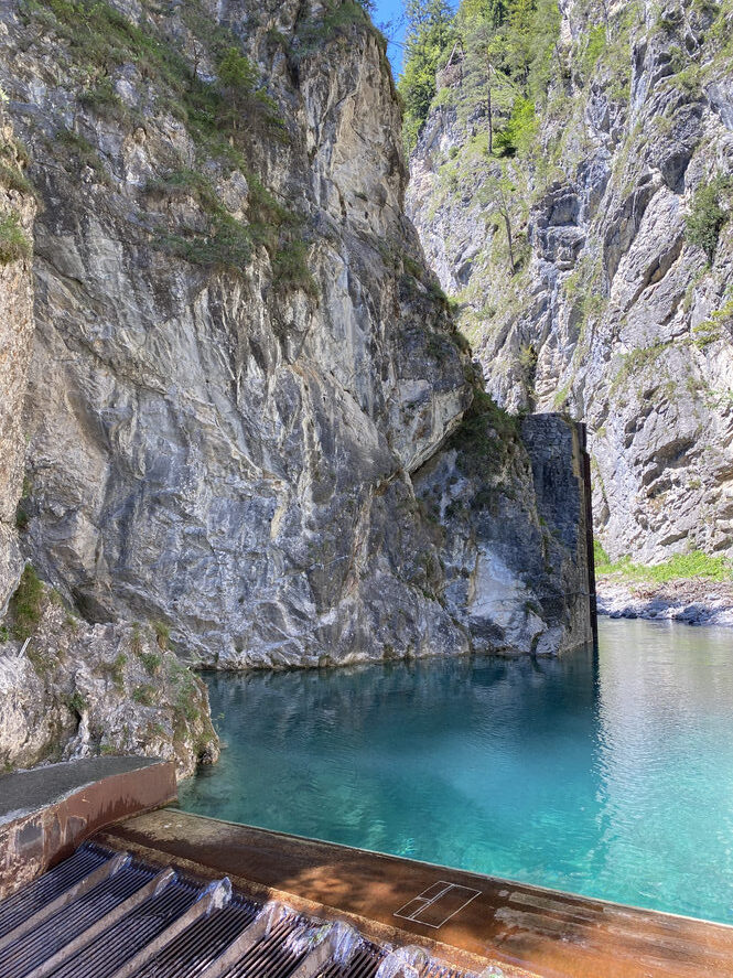 blick auf das vomper loch im sommer