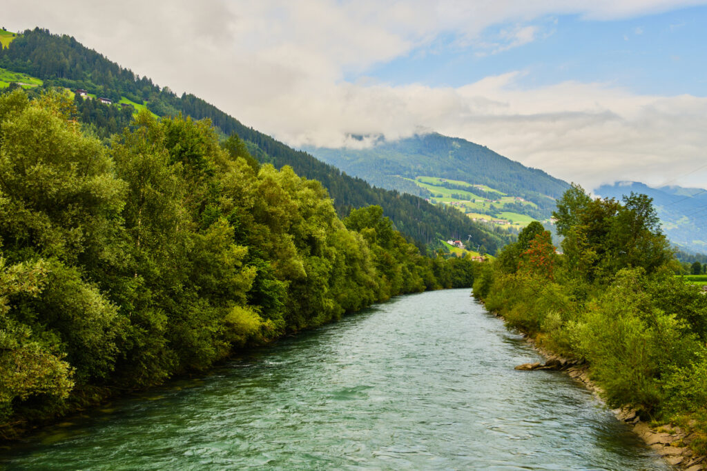 blick auf den fluss ziller