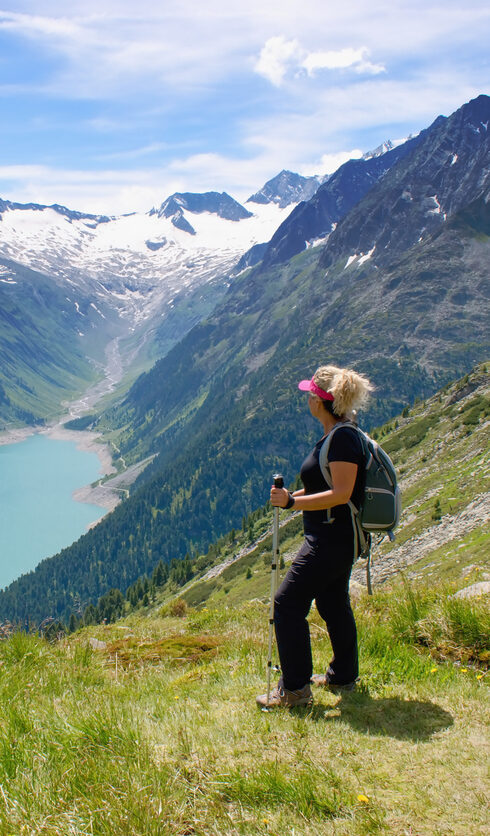 Wanderin im Zillertal